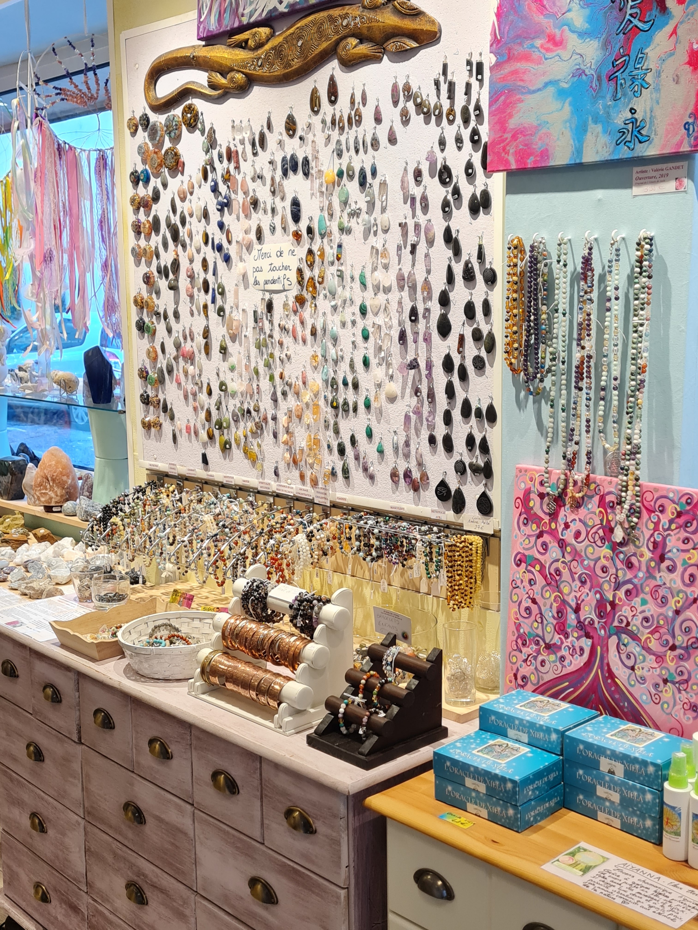 Bijoux en pierres naturelles